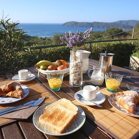 Ca' La Stella Sea-View Apartments Порто Адзуро Екстериор снимка