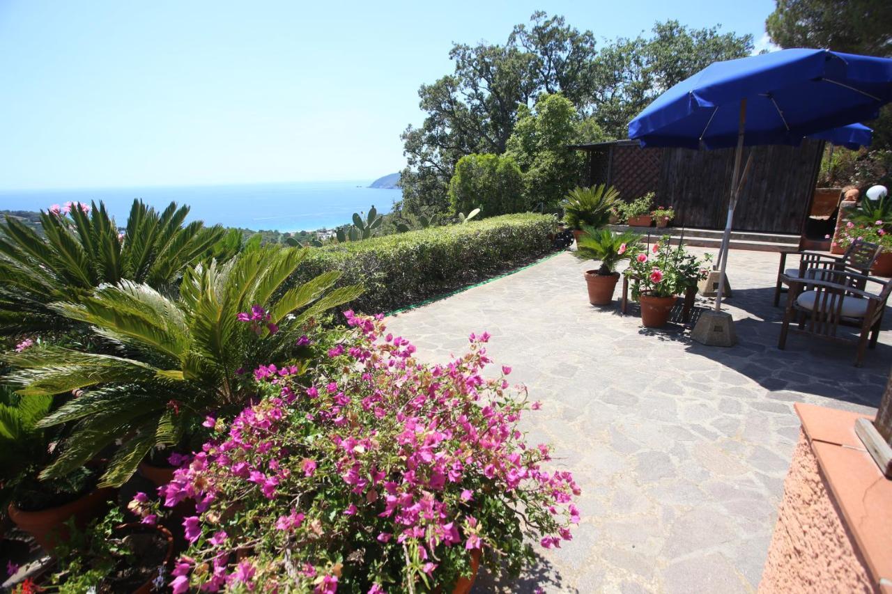 Ca' La Stella Sea-View Apartments Порто Адзуро Екстериор снимка