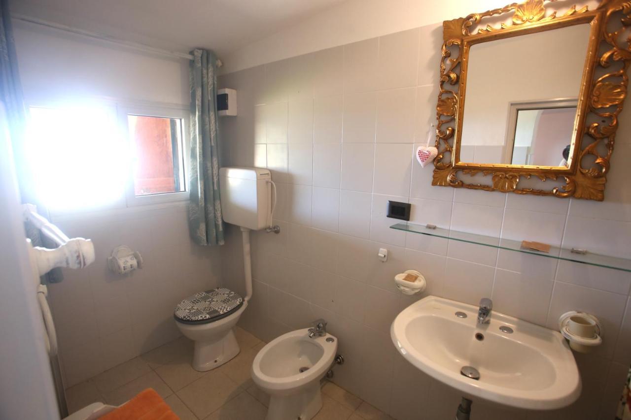 Ca' La Stella Sea-View Apartments Порто Адзуро Екстериор снимка