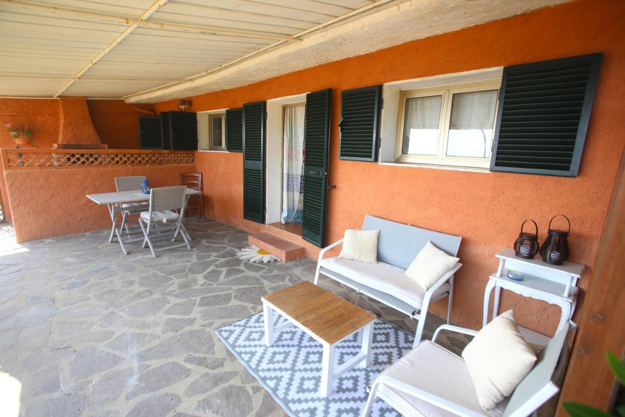 Ca' La Stella Sea-View Apartments Порто Адзуро Екстериор снимка