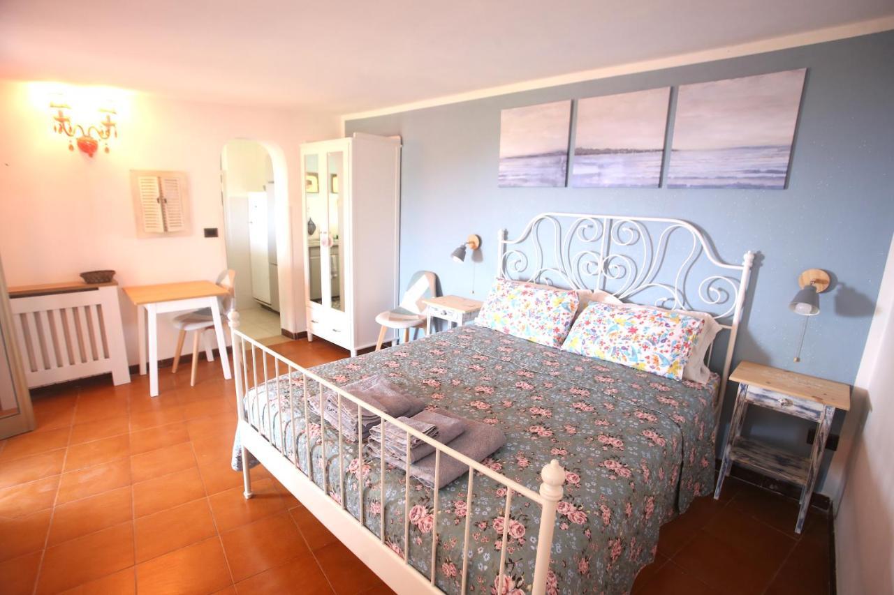 Ca' La Stella Sea-View Apartments Порто Адзуро Екстериор снимка