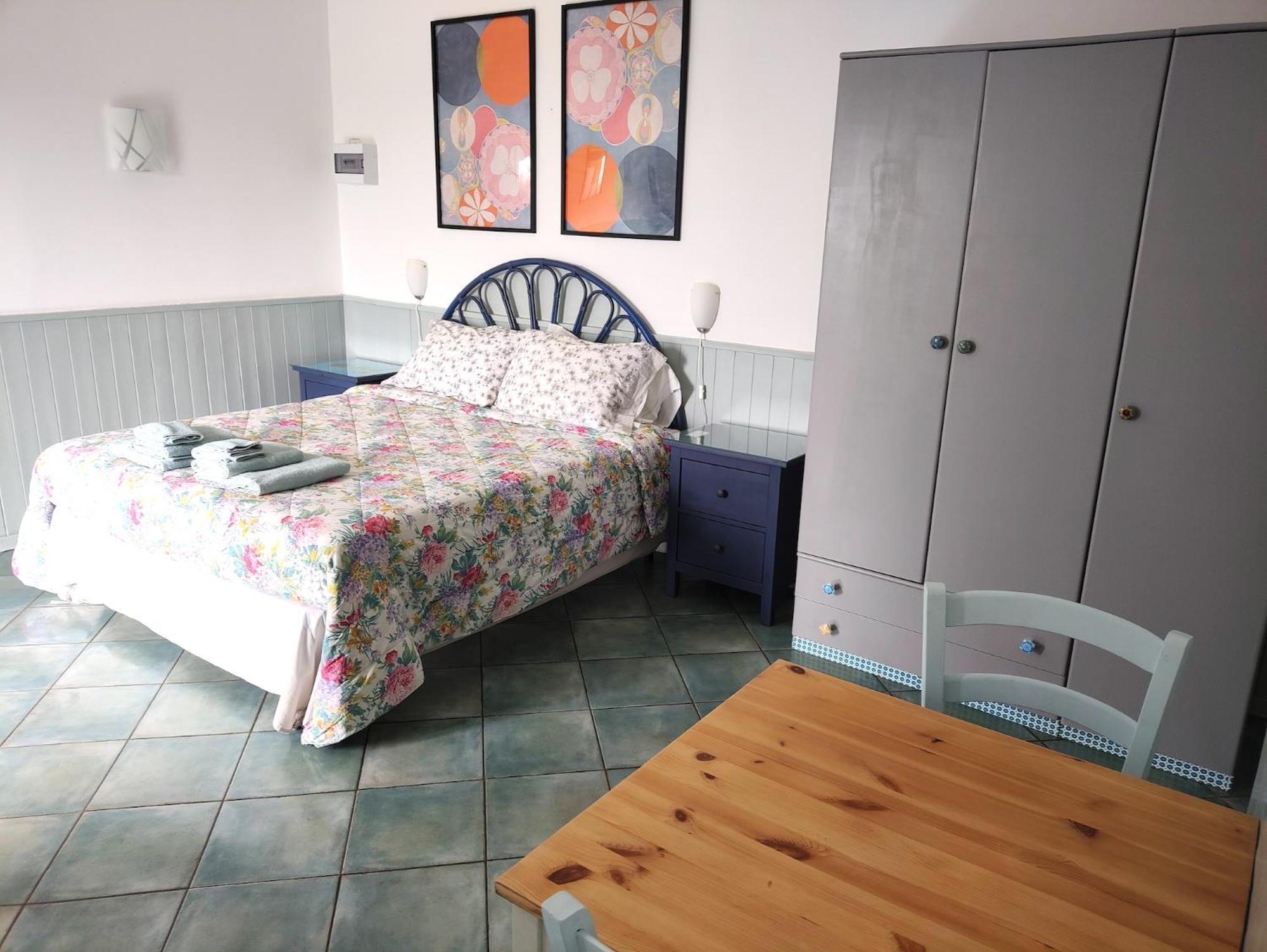 Ca' La Stella Sea-View Apartments Порто Адзуро Екстериор снимка